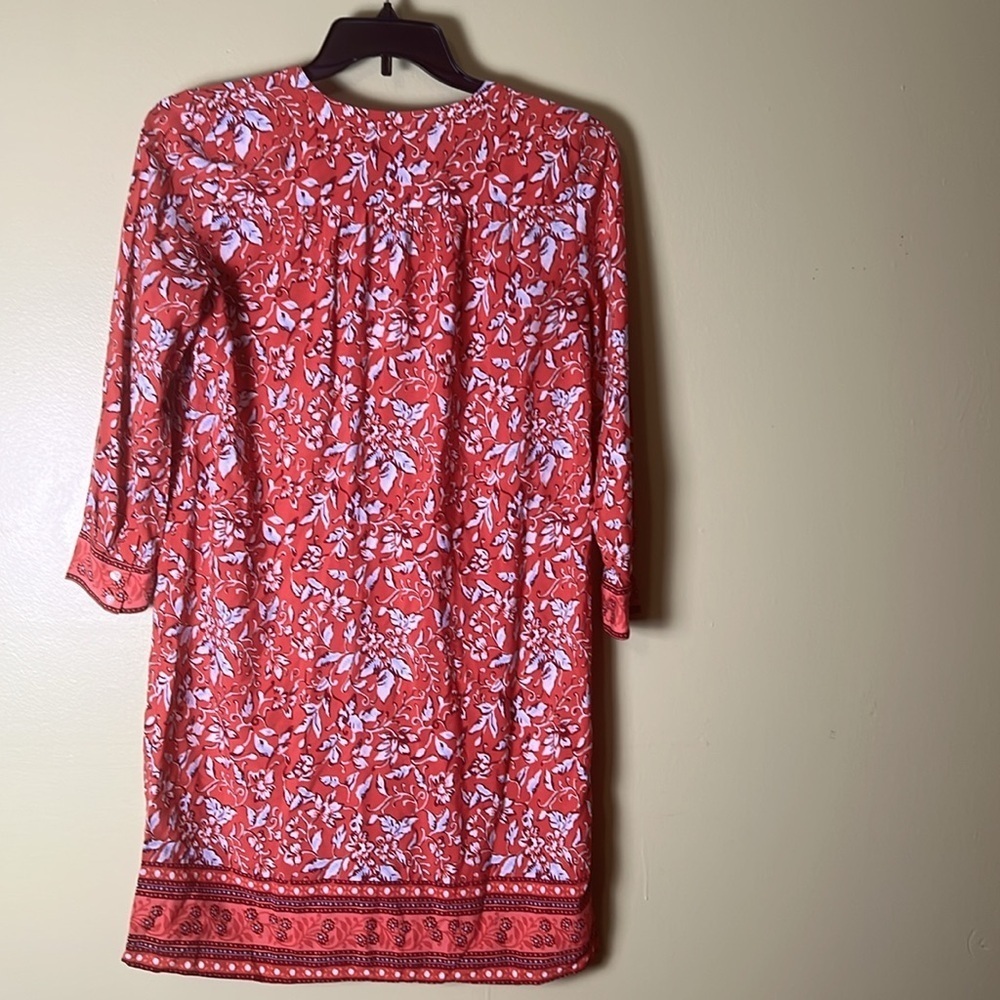 LOFT Red and White Tunic with Mandarin Collar,
Boho, mob wife, feminine. - Picture 6 of 6